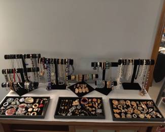 WOMEN’S COSTUME JEWELRY & MORE