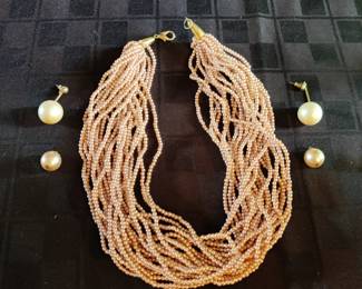 WOMEN’S COSTUME JEWELRY & MORE