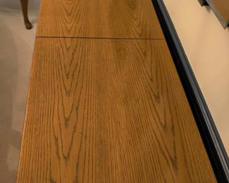 Thomasville - Buffet Server