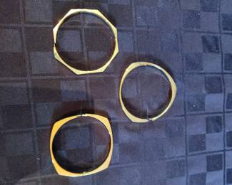 WOMEN’S COSTUME JEWELRY & MORE