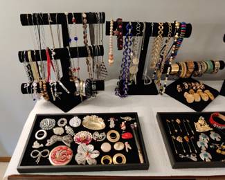 WOMEN’S COSTUME JEWELRY & MORE