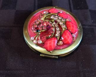 WOMEN’S COSTUME JEWELRY & MORE