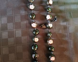 WOMEN’S COSTUME JEWELRY & MORE