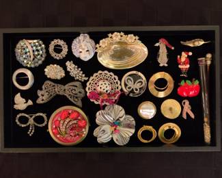 WOMEN’S COSTUME JEWELRY & MORE