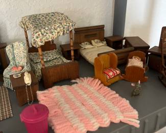 Doll House Furniture 