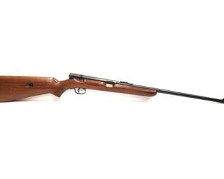 #935 • Winchester 74 .22lr Semi Auto Rifle
