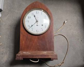#2204 • Wooden Seth Thomas Clock
