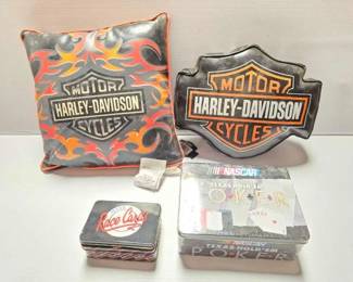 #2202 • Harley Davidson Pillows and Race Car Cards
