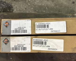 Support Arms SIde Mirror Tractor Trailer