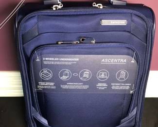 Samsonite Luggage new with tags