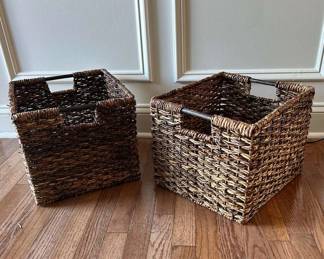 Nice Storage Basket Set, like new