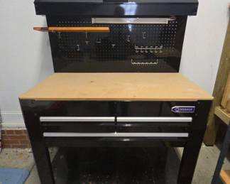  005 Kobalt Tool Bench With Light And Storage
