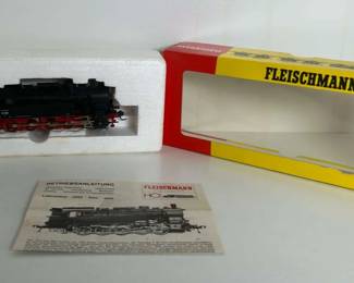  012 Fleischmann Locomotive 