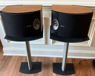 Bose Loudspeakers with Stands 