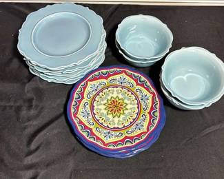 Beautiful Blue Diningware Set