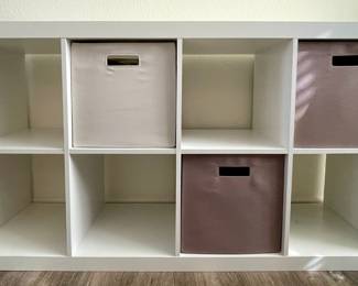 White Laminate Cubby Organizing Shelf With (3) Baskets