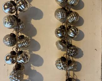  Christmas Ornaments 