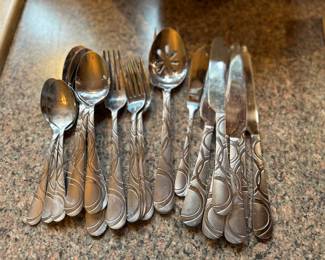 Flatware 