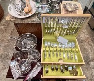 Oneida silver ware, misc serving dishes & utensils