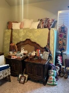 queen bedroom set, crocheted throws