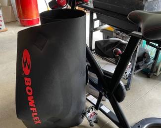 Bowflex C6 exercise bike with mat - NEW