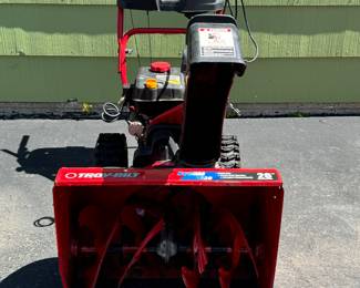 26" Troy-Bilt 2620 Storm Snow Thrower