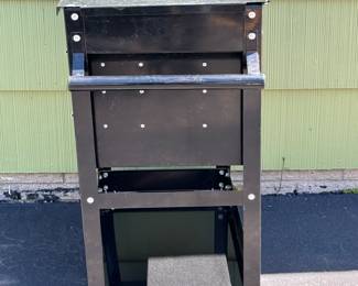 US General Rolling Cart