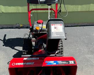 26" Troy-Bilt 2620 Storm Snow Thrower