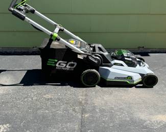 EGO 21" Self Propelled Lawnmower w/Bag, Battery, Battery Charger, and Two Blades