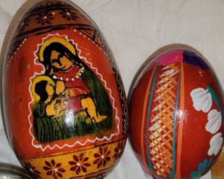 Wood painted eggs