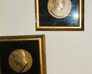 Presidential framed medallions 