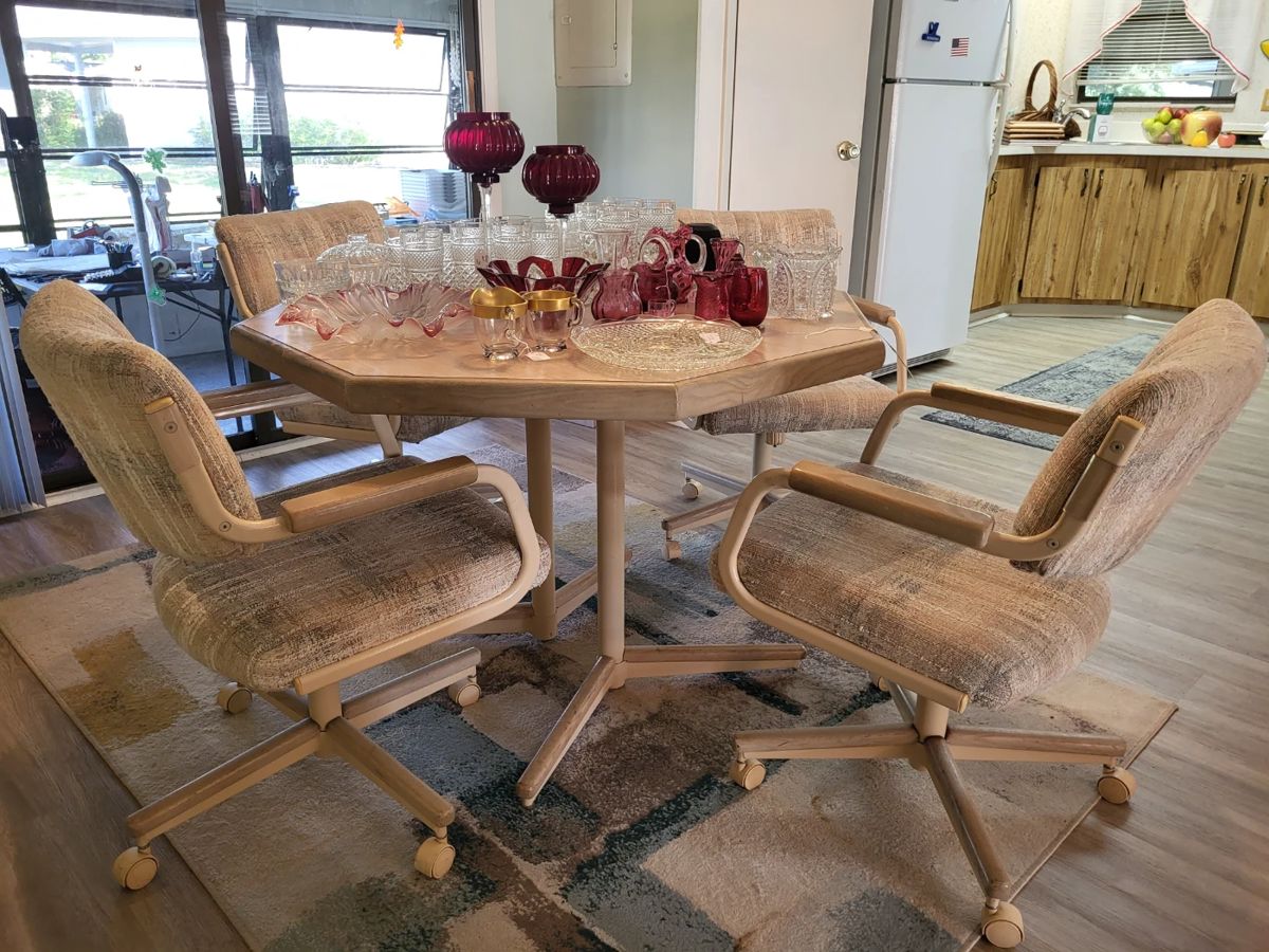 Transitions Estate Sales in Leesburg, FL starts on 4/20/2024