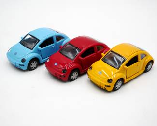 Lot of 3 New Ray 1/32 New Beetle Wind-Up Model Cars