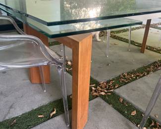 6. Wood & Glass extension table