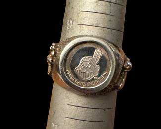 Chief Wahoo coin ring