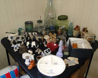Oops, this is a table full of wonderful little miniature things, all antique and vintage.