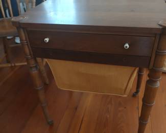 Sheraton style sewing table with fitted interior, circa 1920
