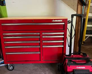 Husky work bench toolbox