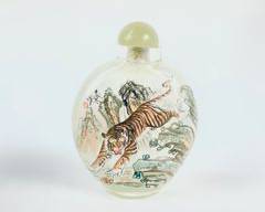 Asian Reverse Paint Tiger & Warrior Glass Snuff Bottle Jade Topper In Box
