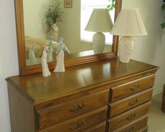 Vintage Hinkle Maple Dresser & Mirror