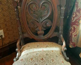 Victorian Walnut Slipper Chair