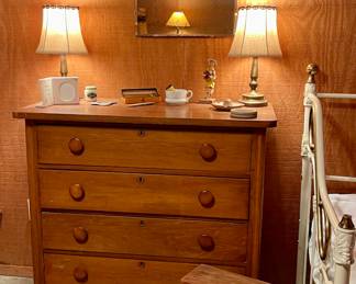 Wood Dresser