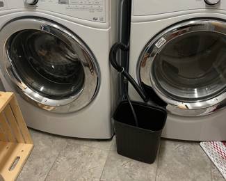 Whirlpool washer and dryer, front load