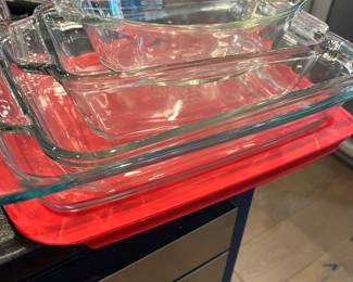 clear glass baking dishes