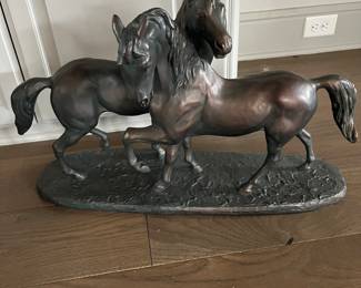 horse cast statue