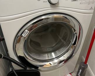 Whirlpool washer dryer, front load
