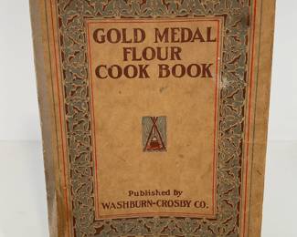 Circa 1910 - Gold Medal Flour Cookbook