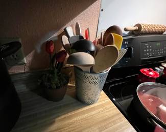 Lots of kitchen utensils