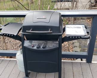 Grill - like new.