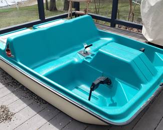 Paddle boat.